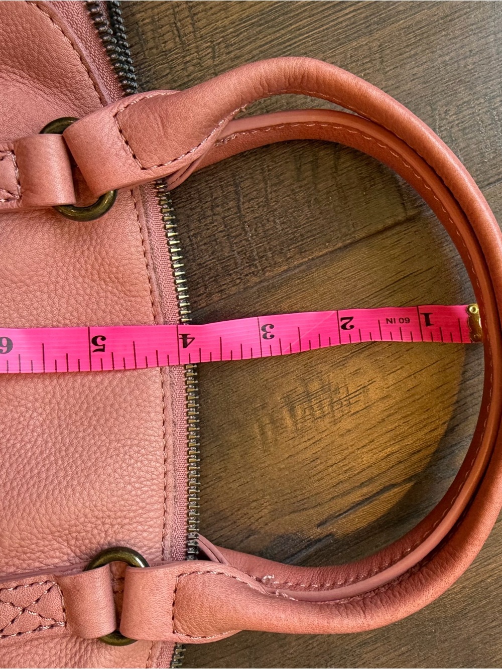 American Leather Co. Coral Pink Leather Shoulder Bag with Crossbody Strap - Picture 11 of 11